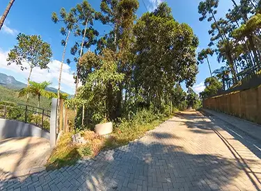 Terreno de 2700 m² a Venda em Monte Verde -17